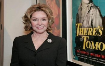 رحيل الممثلة الأمريكية باتريشيا كراولي عن 91 عامًا