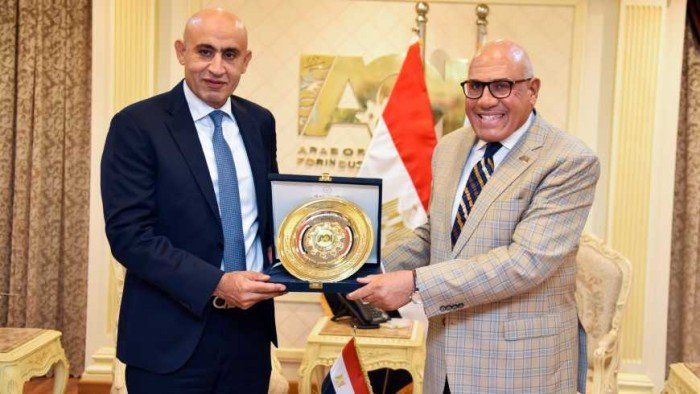 رئيس العربية للتصنيع ووزير التعليم يبحثان تعزيز التعاون فى الذكاء الاصطناعى رئيس العربية للتصنيع ووزير التعليم يبحثان تعزيز التعاون فى الذكاء الاصطناعى