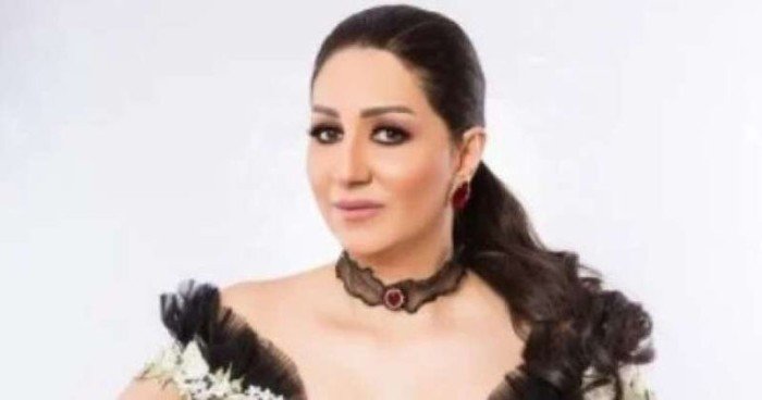وفاء عامر تكشف كواليس دعمها للراحل إبراهيم شيكا: «ساعدته لوجه الله وتعرضت لظلم كبير» وفاء عامر تكشف كواليس دعمها للراحل إبراهيم شيكا: «ساعدته لوجه الله وتعرضت لظلم كبير»