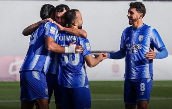 بث مباشر.. مشاهدة مباراة الدفاع الحسني وإتحاد طنجة في الدوري المغربي