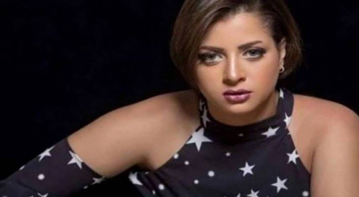 الفنانة منى فاروق تدخل المستشفى بعد تعرضها لوعكة صحية الفنانة منى فاروق تدخل المستشفى بعد تعرضها لوعكة صحية