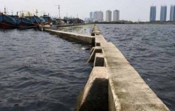 بسبب التغير المناخي.. إندونيسيا تبني جدارا بحريا عملاقا لحماية 50 مليون شخص من ارتفاع منسوب مياه البحر