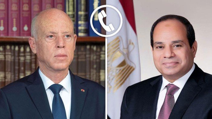 الرئيس السيسي يتلقى اتصالًا هاتفيًا من نظيره التونسي للتهنئة بذكرى نصر أكتوبر الرئيس السيسي يتلقى اتصالًا هاتفيًا من نظيره التونسي للتهنئة بذكرى نصر أكتوبر