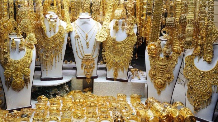 انخفاض سعر الذهب في السوق القطرية 3.74 بالمئة الأسبوع الجاري انخفاض سعر الذهب في السوق القطرية 3.74 بالمئة الأسبوع الجاري