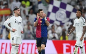 برشلونة يعلن حجم وطبيعة إصابة مهاجمه ليفاندوفسكي قبل الكلاسيكو أمام ريال مدريد