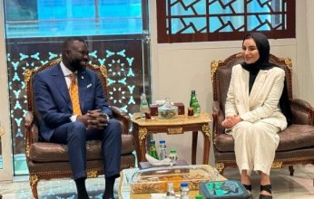 وزير الشؤون الاجتماعية الكويتية تبحث مع رئيس بعثة "الصليب الأحمر" الإقليمية تعزيز التعاون بمجال العمل الإنساني