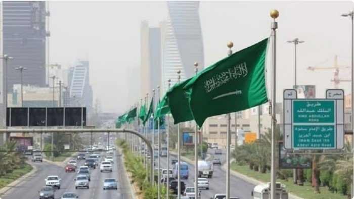 طقس السعودية المتوقع اليوم السبت.. أمطار رعدية ورياح مثيرة للأتربة على عدة مناطق طقس السعودية المتوقع اليوم السبت.. أمطار رعدية ورياح مثيرة للأتربة على عدة مناطق
