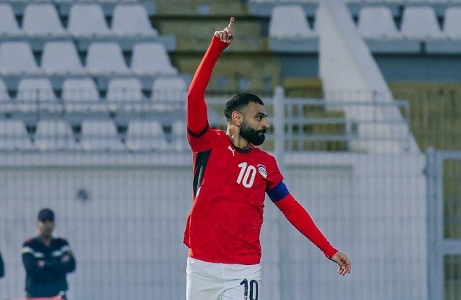 محمد صلاح يحقق رقماً قياسياً جديداً بعد قيادته منتخب مصر إلى مونديال 2026 محمد صلاح يحقق رقماً قياسياً جديداً بعد قيادته منتخب مصر إلى مونديال 2026