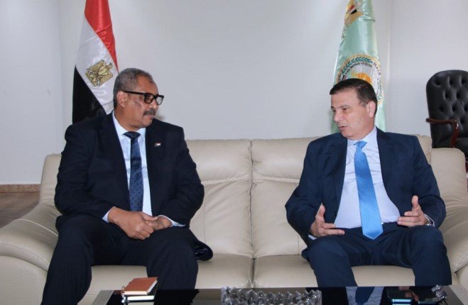 مصر.. وزير الزراعة يبحث مع نظيره السوداني تعزيز التعاون المشترك مصر.. وزير الزراعة يبحث مع نظيره السوداني تعزيز التعاون المشترك