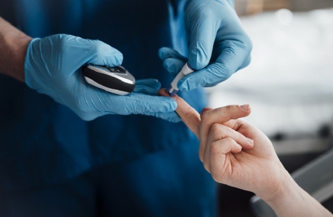 اختراق طبي يبشّر بعلاج جذري لمضاعفات السكري المزمنة اختراق طبي يبشّر بعلاج جذري لمضاعفات السكري المزمنة