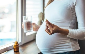 دراسة مثيرة للجدل.. أدوية شائعة أثناء الحمل قد تضاعف خطر الإصابة بالسرطان لدى الأطفال