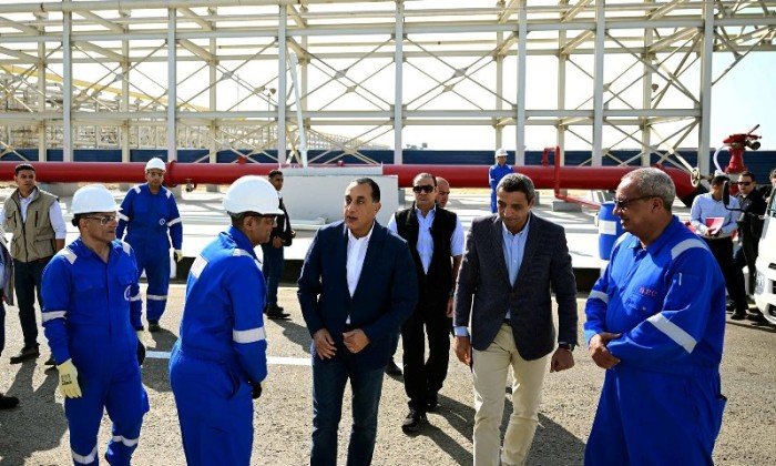مصر.. رئيس الوزراء يفتتح مشروع استرجاع الغازات بشركة «النصر للبترول» مصر.. رئيس الوزراء يفتتح مشروع استرجاع الغازات بشركة «النصر للبترول»