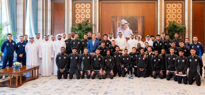 أمير قطر يستقبل المنتخب القطري لكرة القدم بمناسبة تأهله لمونديال 2026 أمير قطر يستقبل المنتخب القطري لكرة القدم بمناسبة تأهله لمونديال 2026