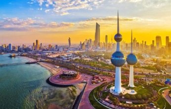 الأرصاد الجوية الكويتية: رياح مثيرة للغبار تقل معها الرؤية على بعض المناطق