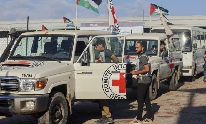إسرائيل تستعد لتسلم رفات رهينة من الرهائن الذين قتلوا بغزة إسرائيل تستعد لتسلم رفات رهينة من الرهائن الذين قتلوا بغزة