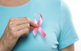 علامات غير تقليدية قد تكشف مبكرًا عن سرطان الثدي