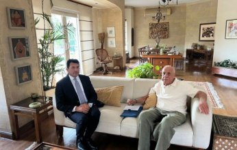 وزير الشباب يطمن على الحالة الصحية للكابتن حسين لبيب والمستشار مرتضي منصور