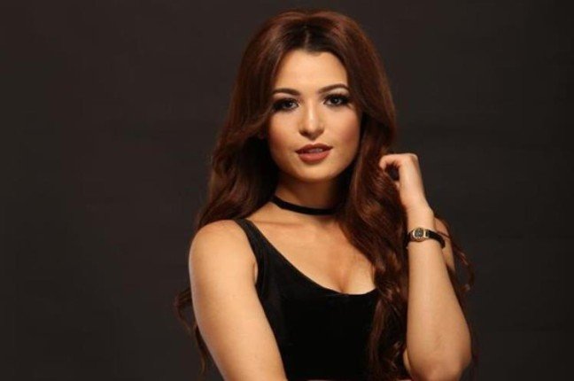 نقل والد الفنانة بتول الحداد إلى المستشفى بعد تعرضه لوعكة صحية طارئة نقل والد الفنانة بتول الحداد إلى المستشفى بعد تعرضه لوعكة صحية طارئة