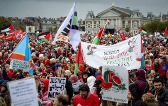 هولندا.. 250 ألف متظاهر يخرجون في مسيرة حاشدة بأمستردام تضامناً مع فلسطين