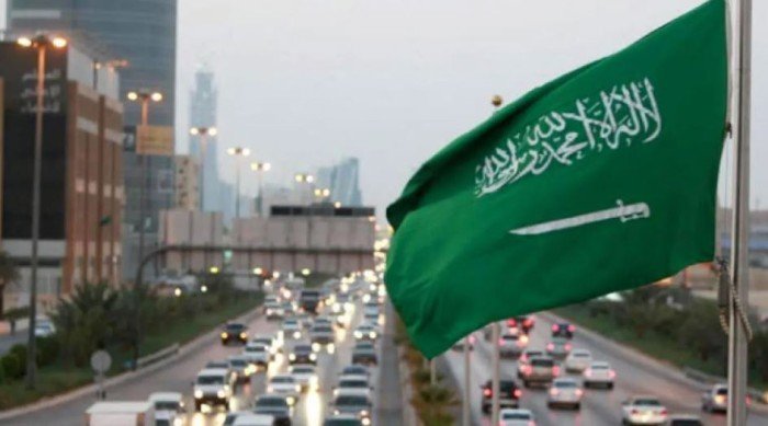 السعودية تتابع بقلق التوترات والاشتباكات الحدودية بين باكستان وأفغانستان السعودية تتابع بقلق التوترات والاشتباكات الحدودية بين باكستان وأفغانستان