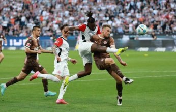 شاهد.. بث مباشر لمباراة آينتراخت فرانكفورت وسانت باولي في الدوري الألماني