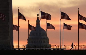 الإغلاق الحكومي الأمريكي يقترب من تحطيم الرقم القياسي وسط غياب بوادر للحل