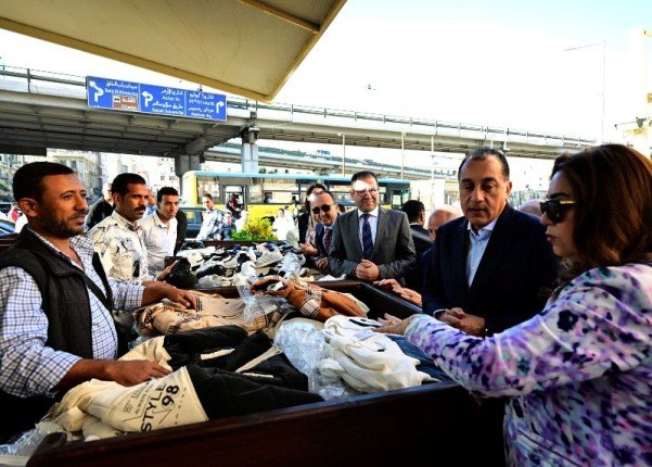 مصر.. رئيس الوزراء يفتتح مشروع تطوير سوق العتبة بعد إعادة تأهيلها مصر.. رئيس الوزراء يفتتح مشروع تطوير سوق العتبة بعد إعادة تأهيلها
