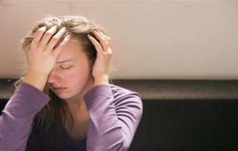 التعب المستمر.. عرض شائع قد يكشف عن السرطان مبكرا