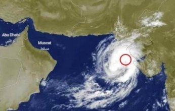 منخفض مداري متعمق في بحر العرب يتطور لعاصفة.. ما التفاصيل؟