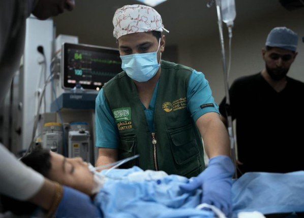 السعودية تُجري 79 عملية لزراعة القوقعة السمعية للأطفال الفلسطينيين في الأردن السعودية تُجري 79 عملية لزراعة القوقعة السمعية للأطفال الفلسطينيين في الأردن