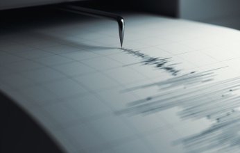 7 قتلى وأكثر من 300 مصاب جراء زلزالين قويين ضربا جنوب الفلبين.. ماذا يحدث؟