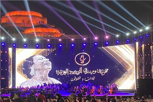 حضور جماهيري لافت في حفل ختام الدورة الـ33 لمهرجان الموسيقى العربية حضور جماهيري لافت في حفل ختام الدورة الـ33 لمهرجان الموسيقى العربية