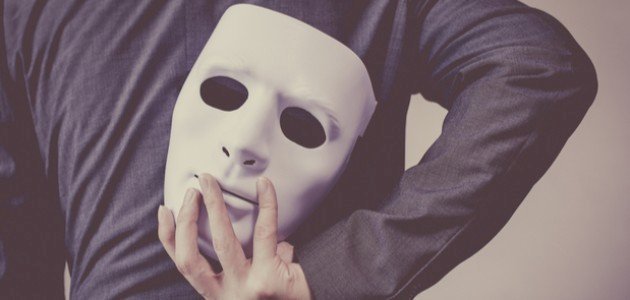 «لف وارجع تاني: مئات الوجوه وراء الابتسامة - هل نعرف كيف نفرق بين الصادق والمنافق؟» «لف وارجع تاني: مئات الوجوه وراء الابتسامة - هل نعرف كيف نفرق بين الصادق والمنافق؟»