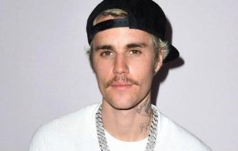 جاستن بيبر يثير الجدل بتصريحاته: «حتى التفكير في امرأة أخرى خيانة»