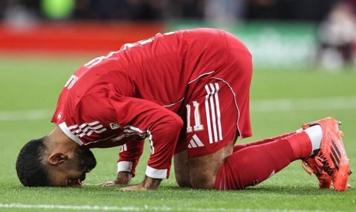 غير متوقع.. محمد صلاح يرحب بالانتقال لدورى أوروبي جديد غير متوقع.. محمد صلاح يرحب بالانتقال لدورى أوروبي جديد