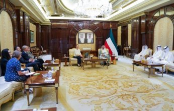 رئيس مجلس الوزراء الكويتي يستقبل الممثل الأعلى للاتحاد الأوروبي للشؤون الخارجية والسياسة الأمنية