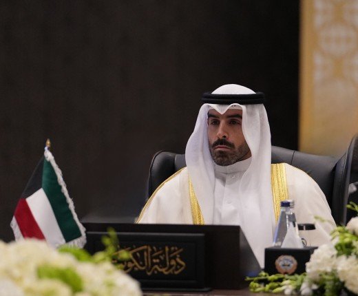 أمين مجلس الوزراء الكويتي: اللجنة الخليجية لمتابعة تنفيذ قرارات العمل المشترك أداة تنفيذية لتحويل قرارات القادة لواقع ملموس أمين مجلس الوزراء الكويتي: اللجنة الخليجية لمتابعة تنفيذ قرارات العمل المشترك أداة تنفيذية لتحويل قرارات القادة لواقع ملموس