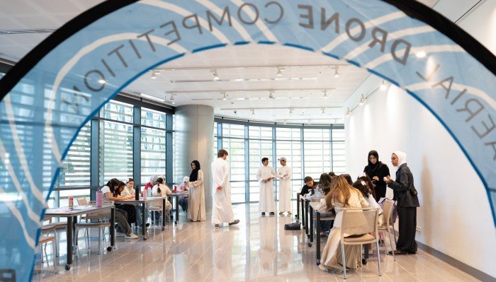 بطولة الكويت الوطنية للروبوتات تنظم ورشة علمية للفتيات بمدينة صباح السالم الجامعية بطولة الكويت الوطنية للروبوتات تنظم ورشة علمية للفتيات بمدينة صباح السالم الجامعية