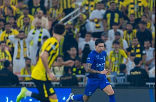 كلاسيكو السعودية.. الهلال يهزم الاتحاد بهدفين نظيفين بدوري روشن | صور كلاسيكو السعودية.. الهلال يهزم الاتحاد بهدفين نظيفين بدوري روشن | صور