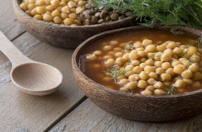 الحمص.. غذاء ذهبي يدعم صحة القلب ويحمي القولون الحمص.. غذاء ذهبي يدعم صحة القلب ويحمي القولون