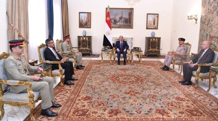 مصر وباكستان تبحثان سبل تفادي التصعيد في الشرق الأوسط وجنوب آسيا مصر وباكستان تبحثان سبل تفادي التصعيد في الشرق الأوسط وجنوب آسيا