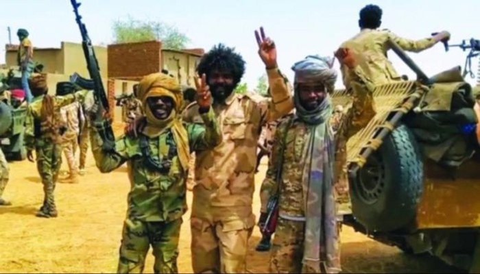 ماذا يحدث في السودان؟.. «الدعم السريع» تعلن توقيف عدد من مقاتليها في الفاشر للتحقيق في «تجاوزات»
