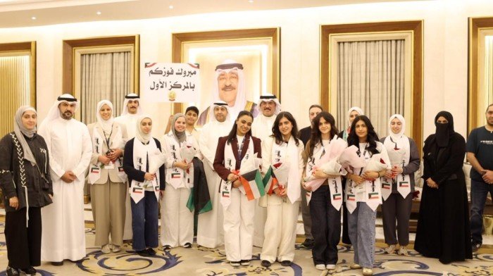 وزير التربية الكويتي يستقبل الطلبة الفائزين في ملتقى "الابتكار المالي" في عمان وزير التربية الكويتي يستقبل الطلبة الفائزين في ملتقى "الابتكار المالي" في عمان