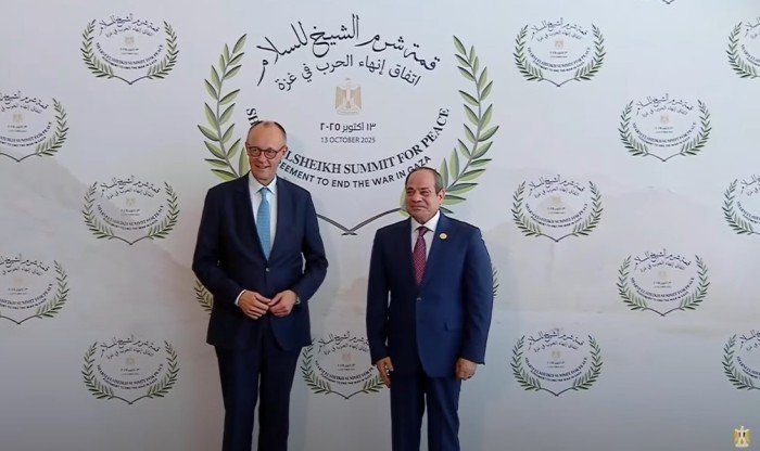 الرئيس السيسي يستقبل المستشار الألمانى فريدريش ميرتس على هامش قمة «شرم الشيخ للسلام» الرئيس السيسي يستقبل المستشار الألمانى فريدريش ميرتس على هامش قمة «شرم الشيخ للسلام»