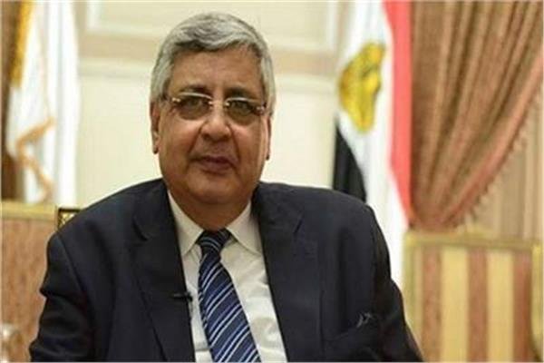 عوض تاج الدين: لا تفشي وبائي في مصر ونتابع المتحور الجديد باهتمام عوض تاج الدين: لا تفشي وبائي في مصر ونتابع المتحور الجديد باهتمام
