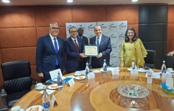 مصر.. وزير الخارجية يلتقي رئيس اتحاد الغرف الصناعية والتجارية الهندية