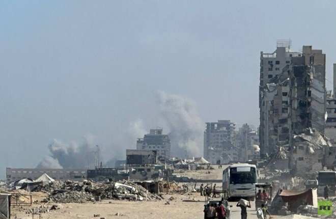 غزة بعد عامين من العدوان الإسرائيلي.. دمار شامل بنسبة 90% ومئات العائلات اختفت من السجلات غزة بعد عامين من العدوان الإسرائيلي.. دمار شامل بنسبة 90% ومئات العائلات اختفت من السجلات