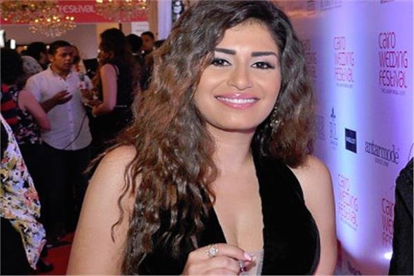 شاهد.. منة فضالي تشارك جمهورها بصورة لها على موقع إنستجرام شاهد.. منة فضالي تشارك جمهورها بصورة لها على موقع إنستجرام