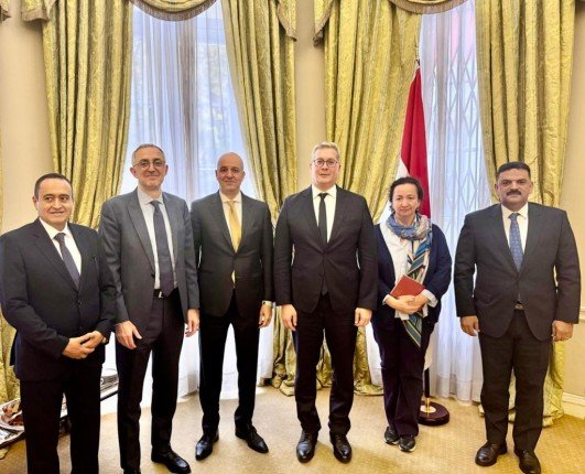 وزير البترول يعقد مباحثات ثنائية فى مجال التعدين خلال مشاركته فى منتدى الطاقة وزير البترول يعقد مباحثات ثنائية فى مجال التعدين خلال مشاركته فى منتدى الطاقة