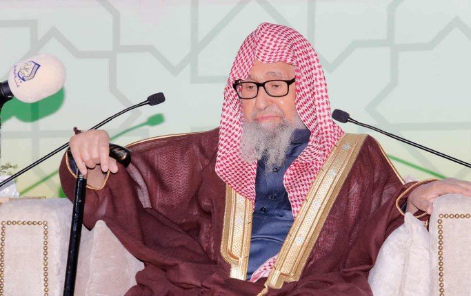 مصر.. مفتي الجمهورية يهنئ الشيخ الدكتور صالح الفوزان بتعيينه مفتيًا عامًا للمملكة العربية السعودية مصر.. مفتي الجمهورية يهنئ الشيخ الدكتور صالح الفوزان بتعيينه مفتيًا عامًا للمملكة العربية السعودية